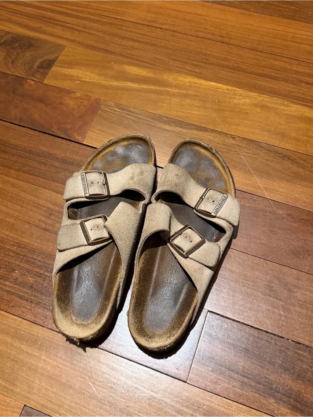 birkenstock arizona in light olive / tan suede | size 40